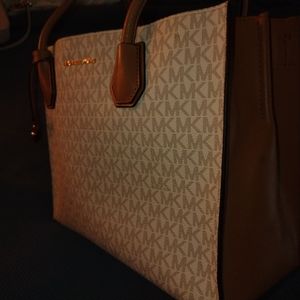 Michael Kors purse